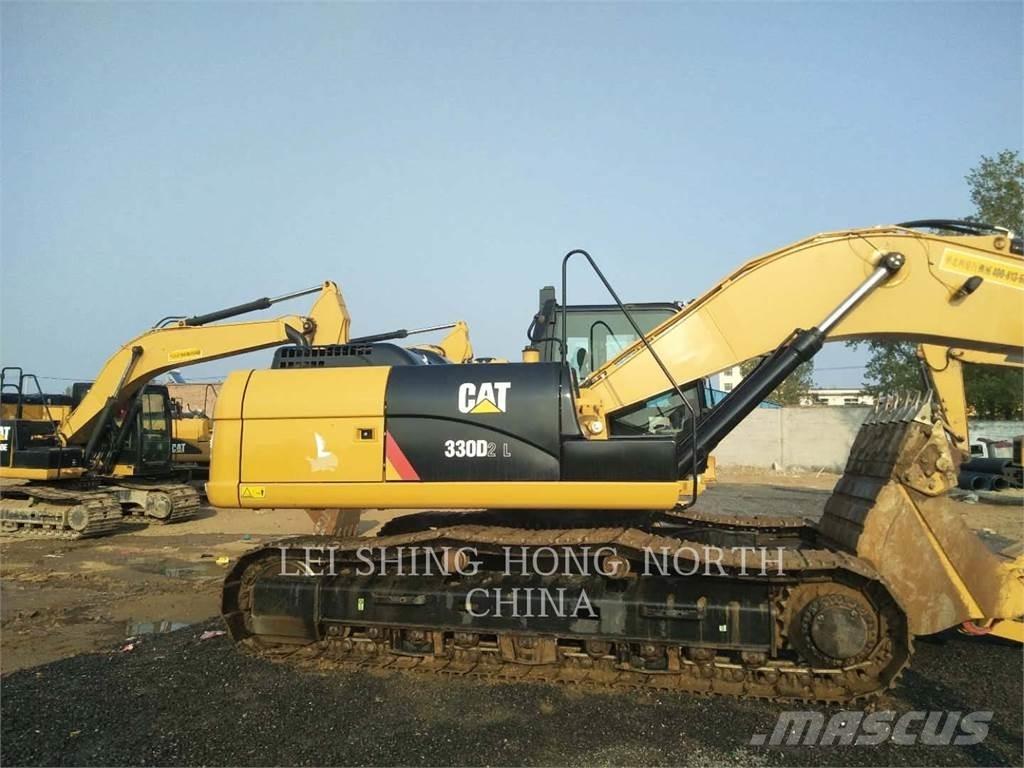 CAT 330D2L Lánctalpas kotrók