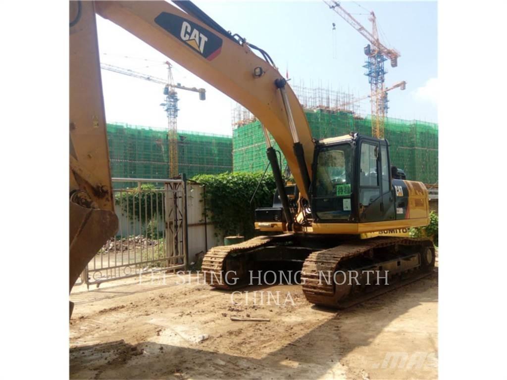 CAT 330D2L Lánctalpas kotrók