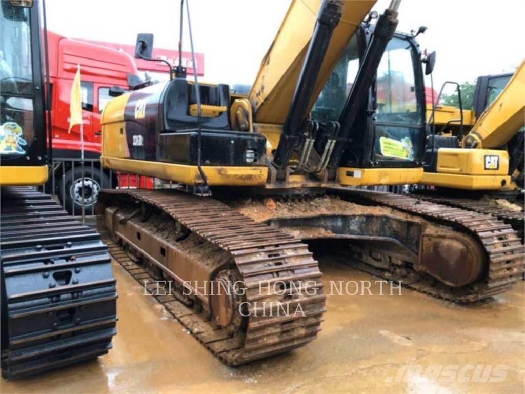 CAT 330D2L Lánctalpas kotrók