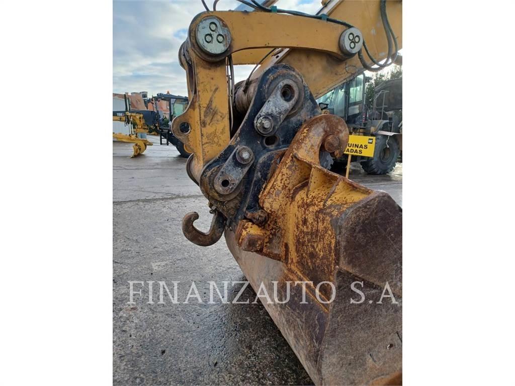 CAT 330DLME Lánctalpas kotrók