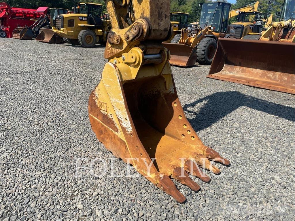 CAT 330FL Lánctalpas kotrók