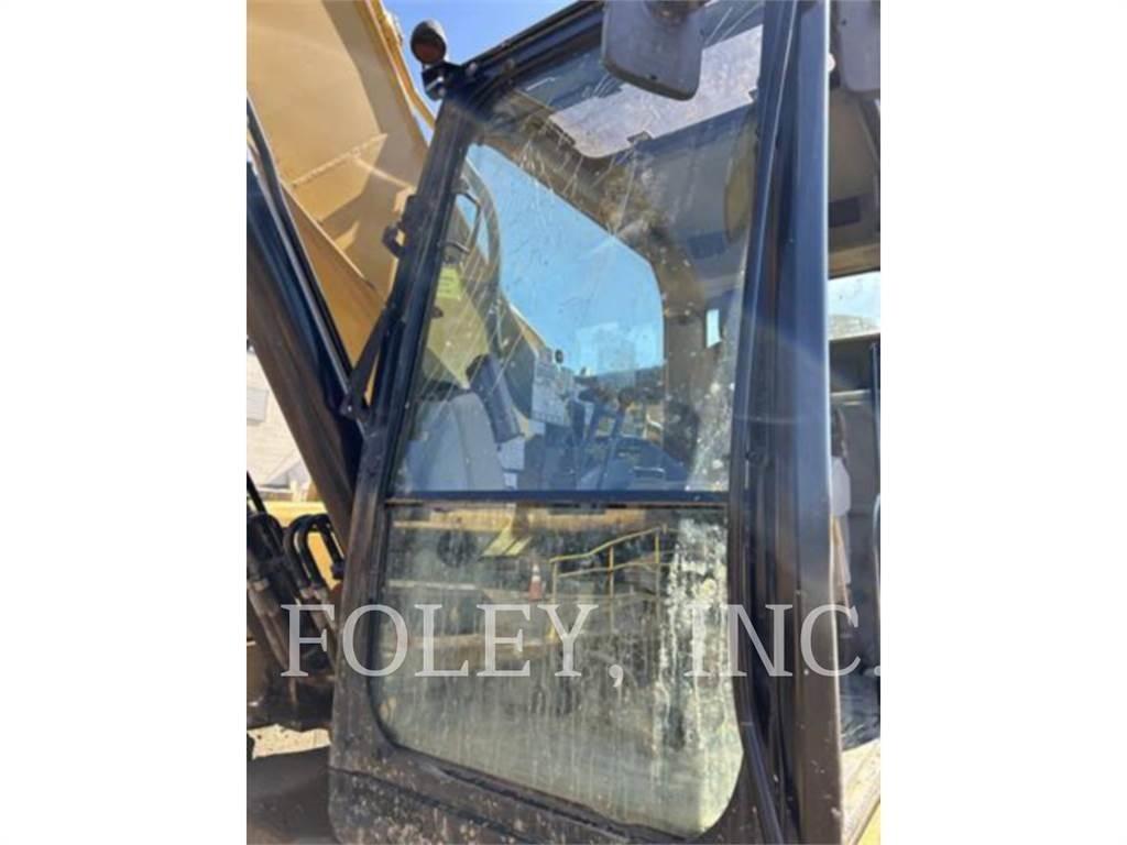 CAT 330FL Lánctalpas kotrók