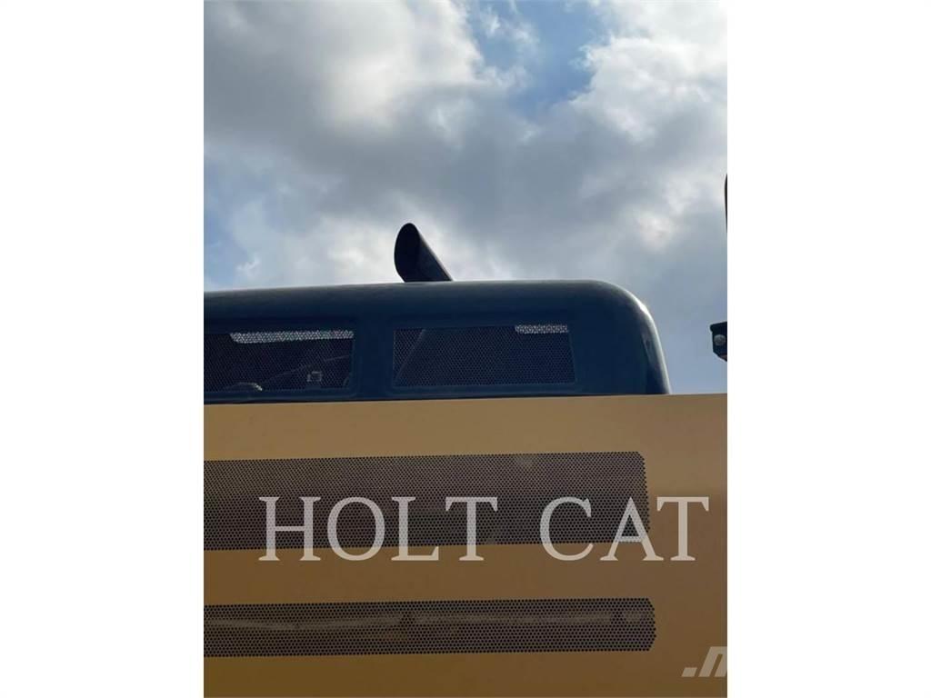 CAT 330FL TC Lánctalpas kotrók