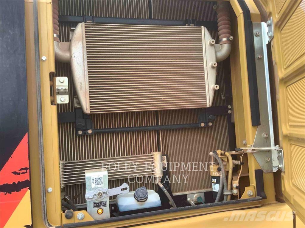 CAT 330FLLR Lánctalpas kotrók