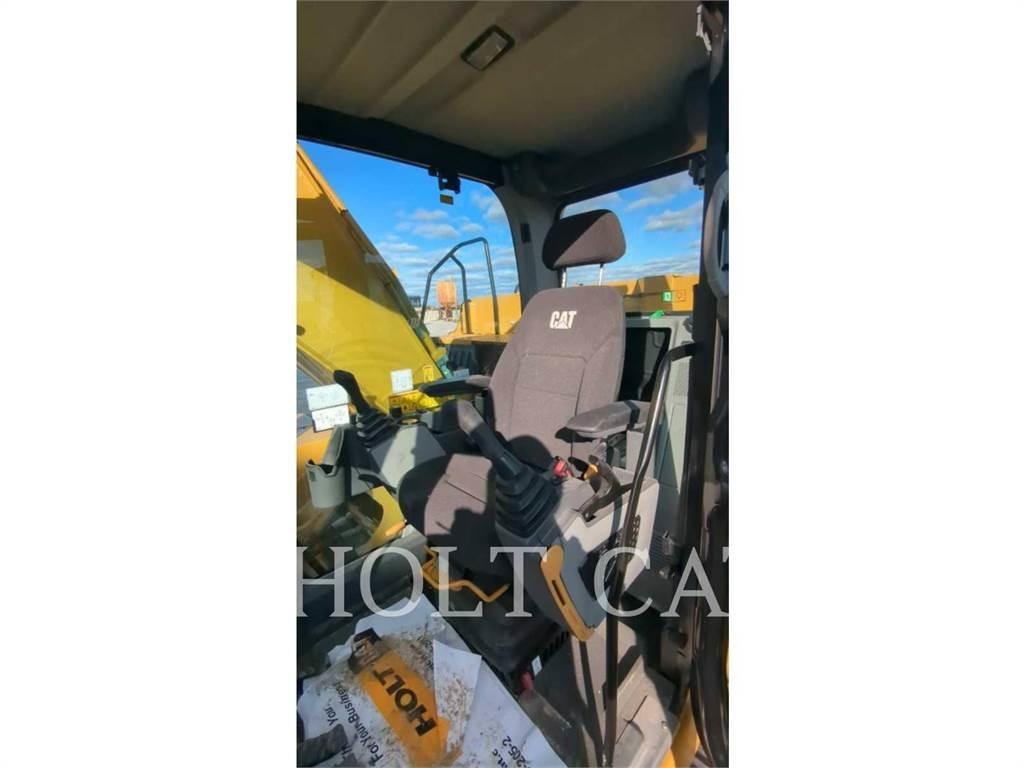 CAT 330GC Lánctalpas kotrók