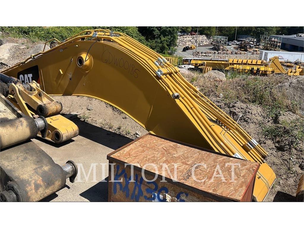 CAT 330GC REACH BOOM Karos emelők