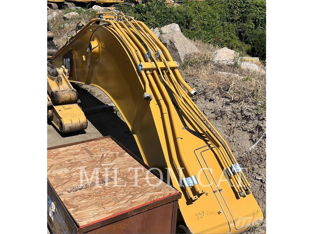 CAT 330GC REACH BOOM Karos emelők