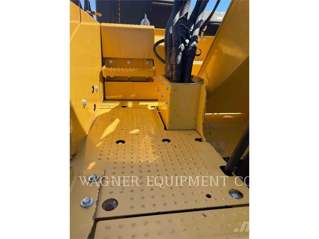 CAT 335FL TCRB Lánctalpas kotrók