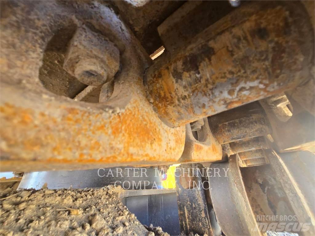 CAT 335FLCR Lánctalpas kotrók
