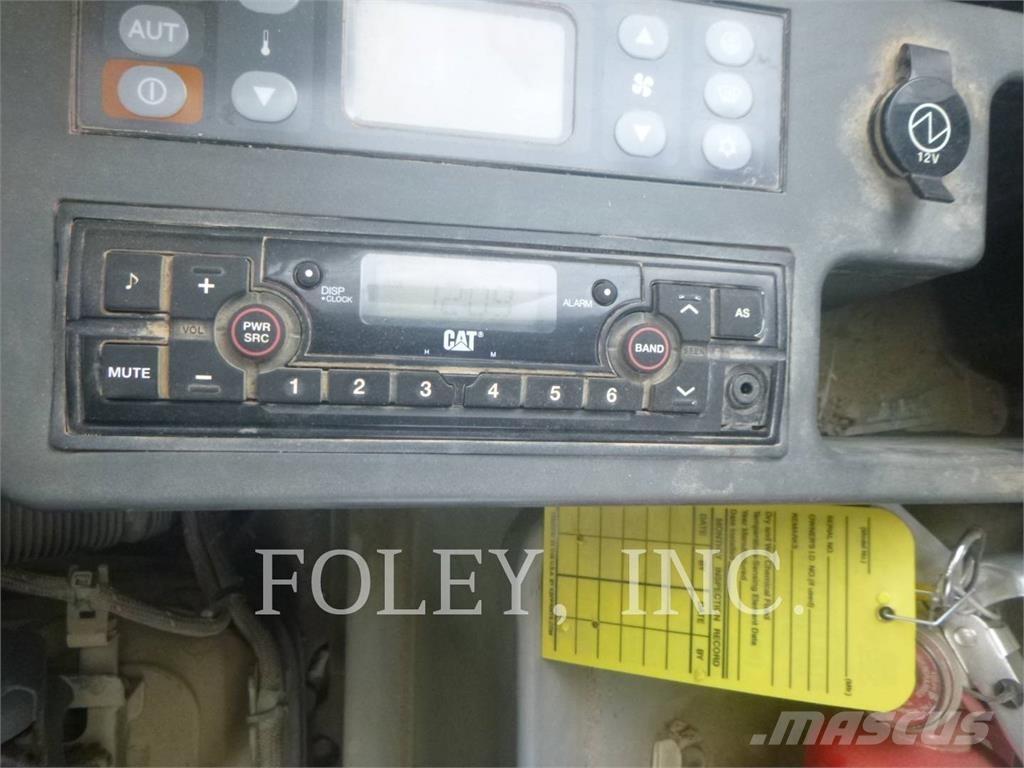 CAT 335FLCR Lánctalpas kotrók