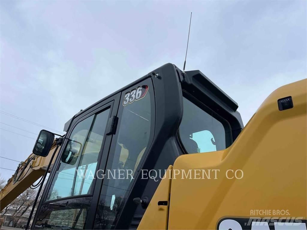 CAT 336 Lánctalpas kotrók