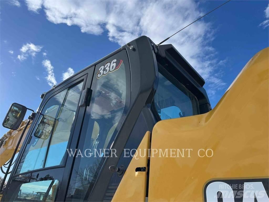 CAT 336 Lánctalpas kotrók