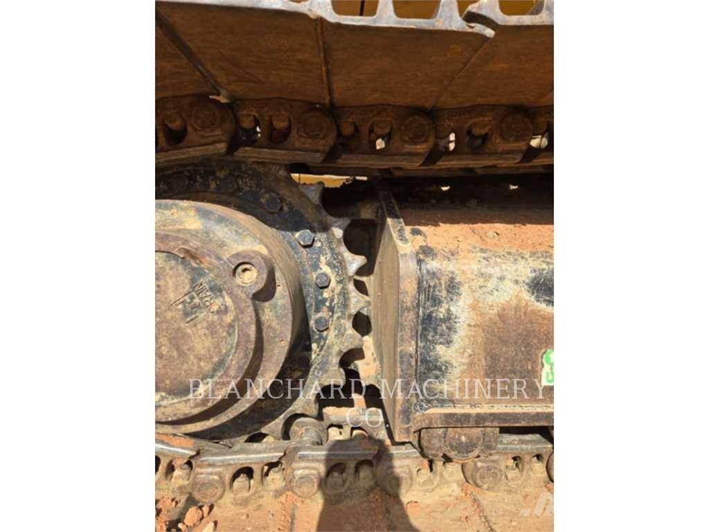 CAT 336 Lánctalpas kotrók