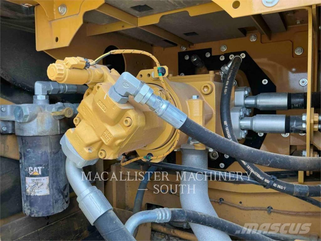 CAT 336 Lánctalpas kotrók