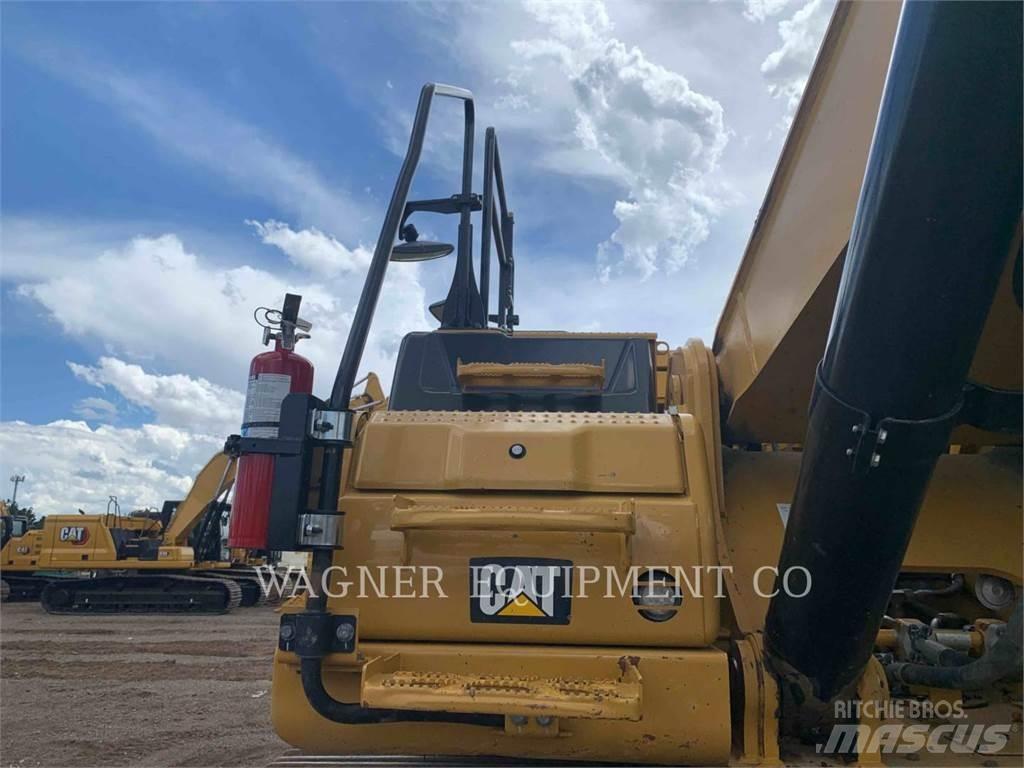 CAT 336 Lánctalpas kotrók