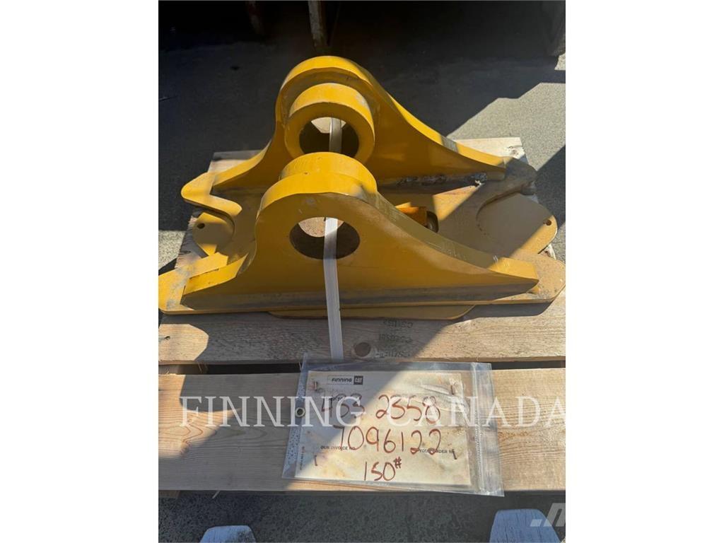 CAT 336-AD BRACKET-GP Építőipar - Egyebek