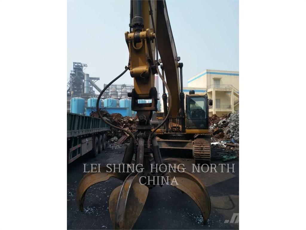 CAT 336D2 Lánctalpas kotrók