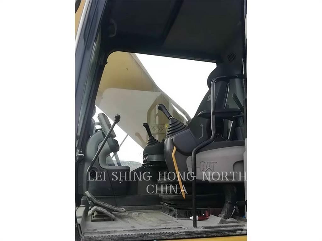 CAT 336D2 Lánctalpas kotrók