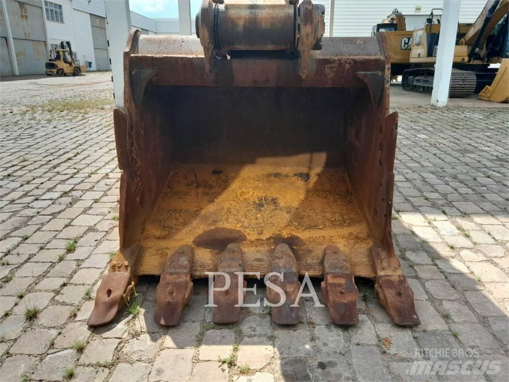 CAT 336D2L Lánctalpas kotrók
