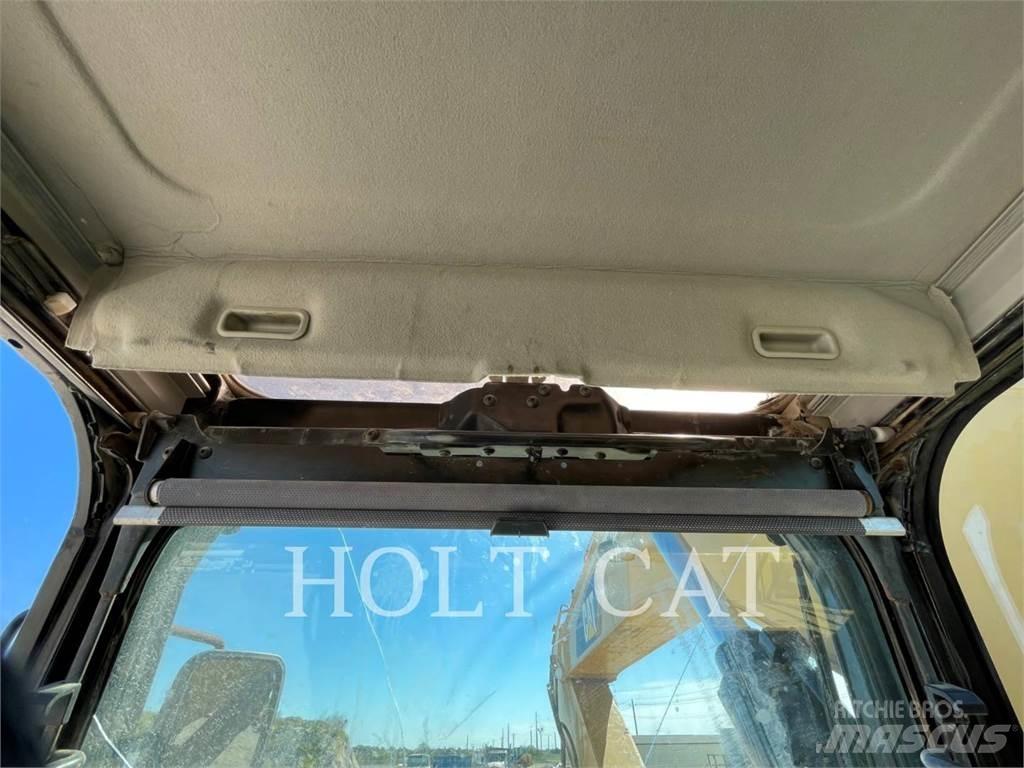 CAT 336FL Lánctalpas kotrók