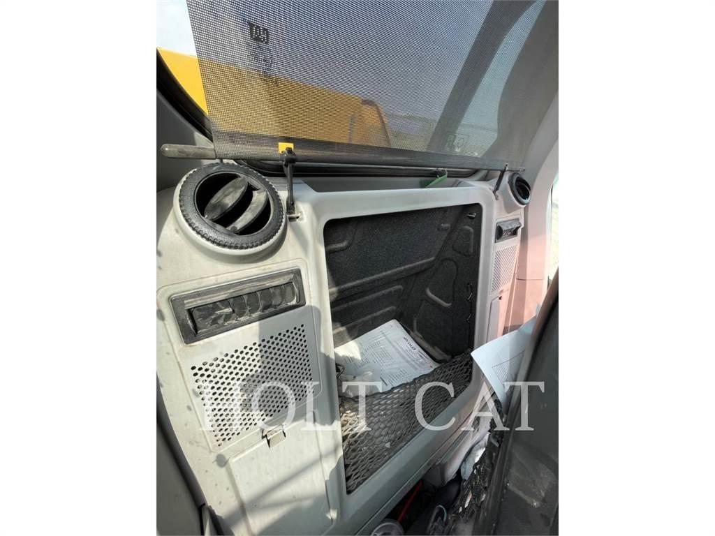 CAT 340 12 Lánctalpas kotrók