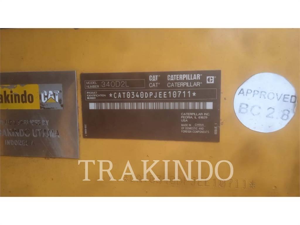 CAT 340D2L Lánctalpas kotrók