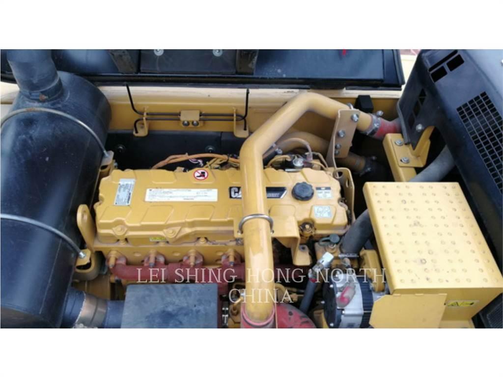 CAT 340D2L Lánctalpas kotrók