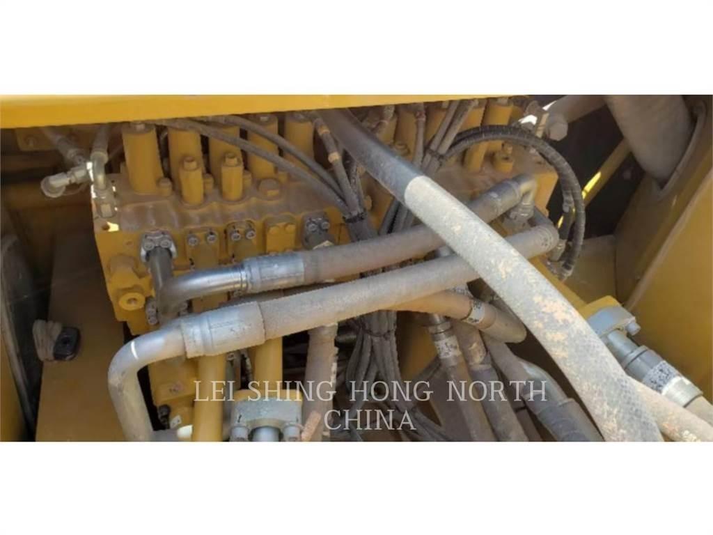 CAT 340D2L Lánctalpas kotrók