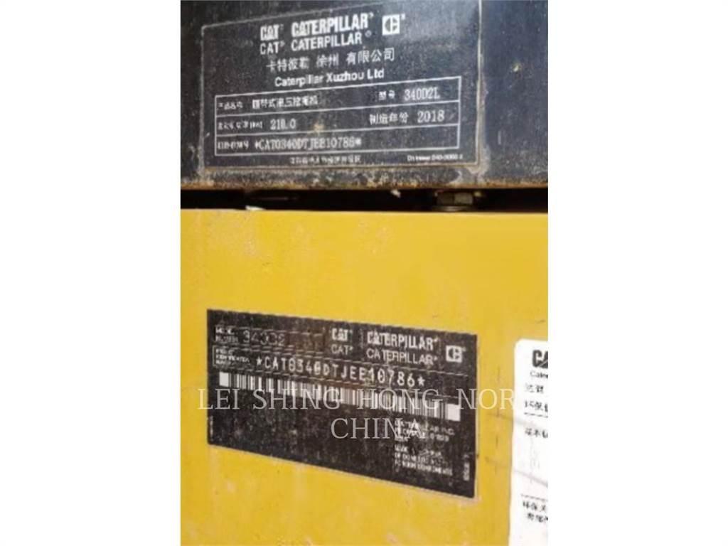 CAT 340D2L Lánctalpas kotrók