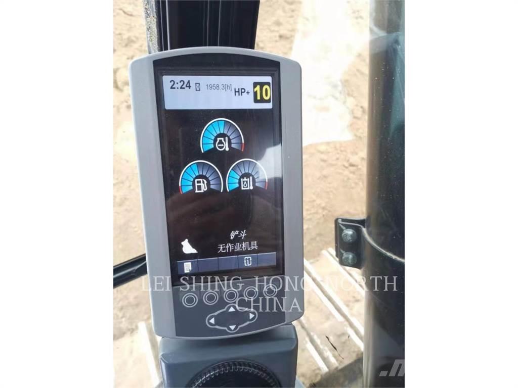 CAT 340D2L Lánctalpas kotrók