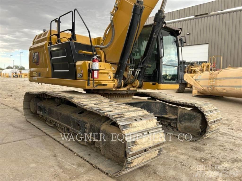 CAT 352 Lánctalpas kotrók