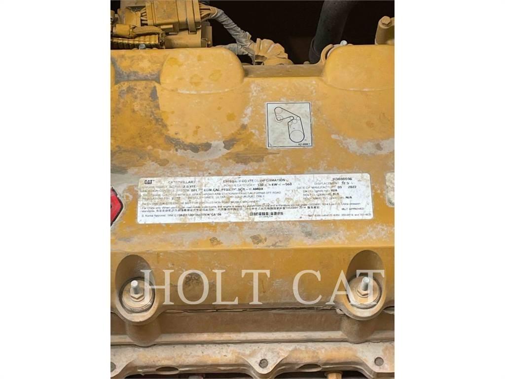 CAT 352 11 Lánctalpas kotrók