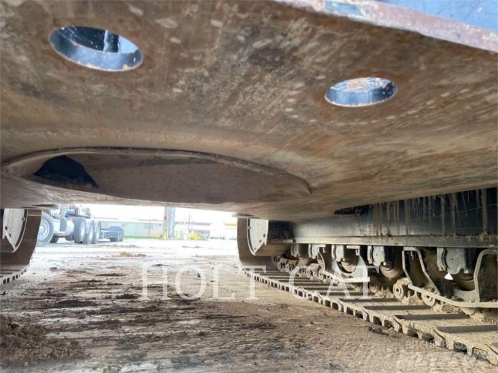 CAT 352 12 Lánctalpas kotrók