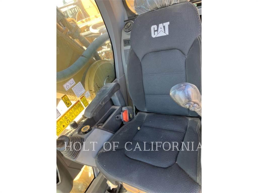 CAT 352FG Lánctalpas kotrók