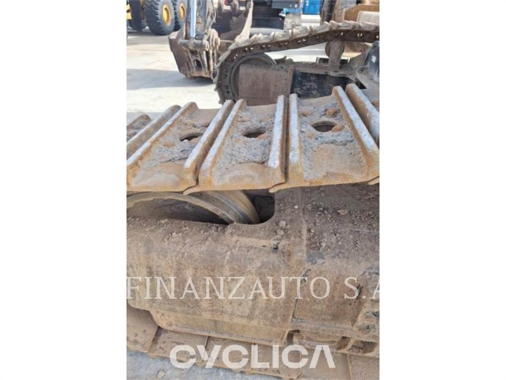 CAT 352FL Lánctalpas kotrók