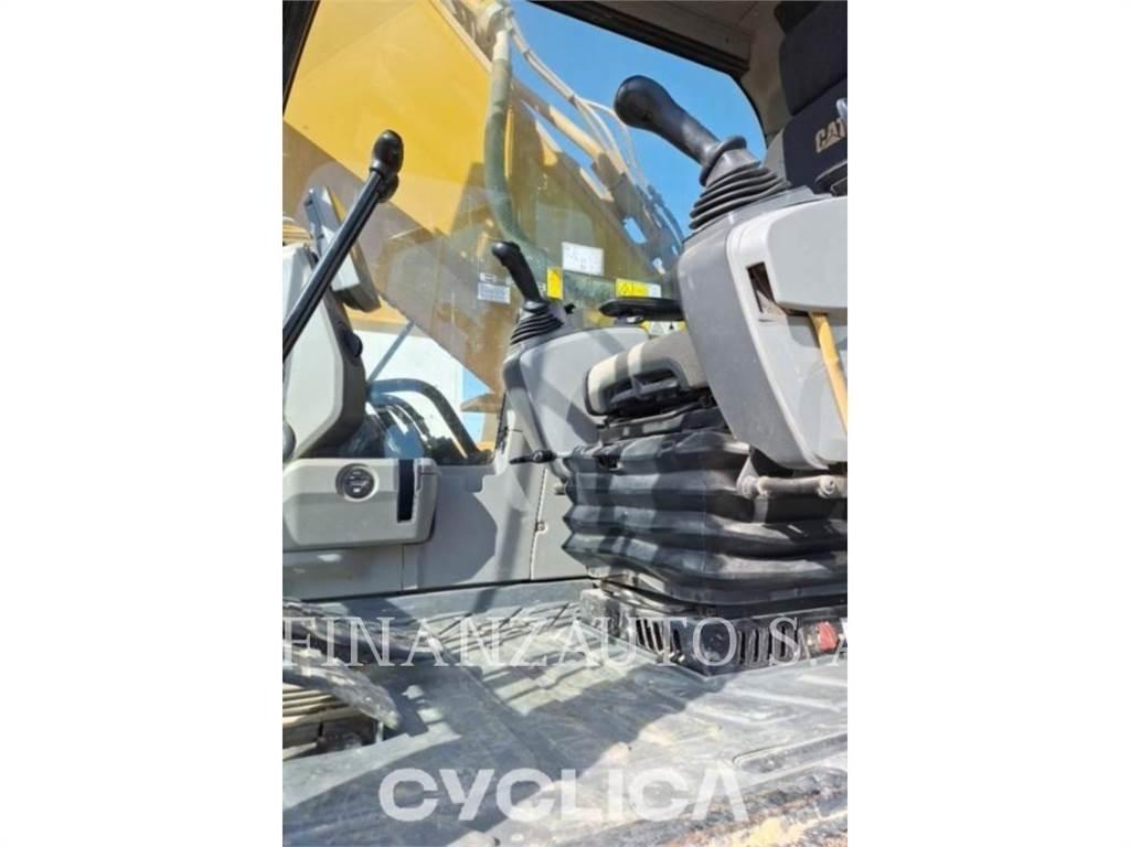 CAT 352FL Lánctalpas kotrók