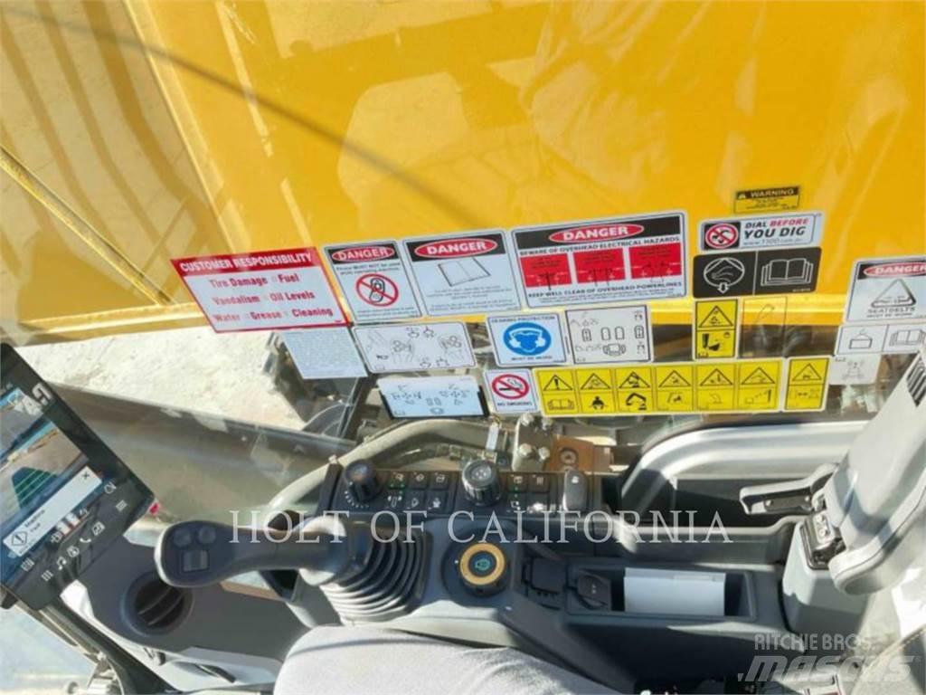CAT 374 Lánctalpas kotrók