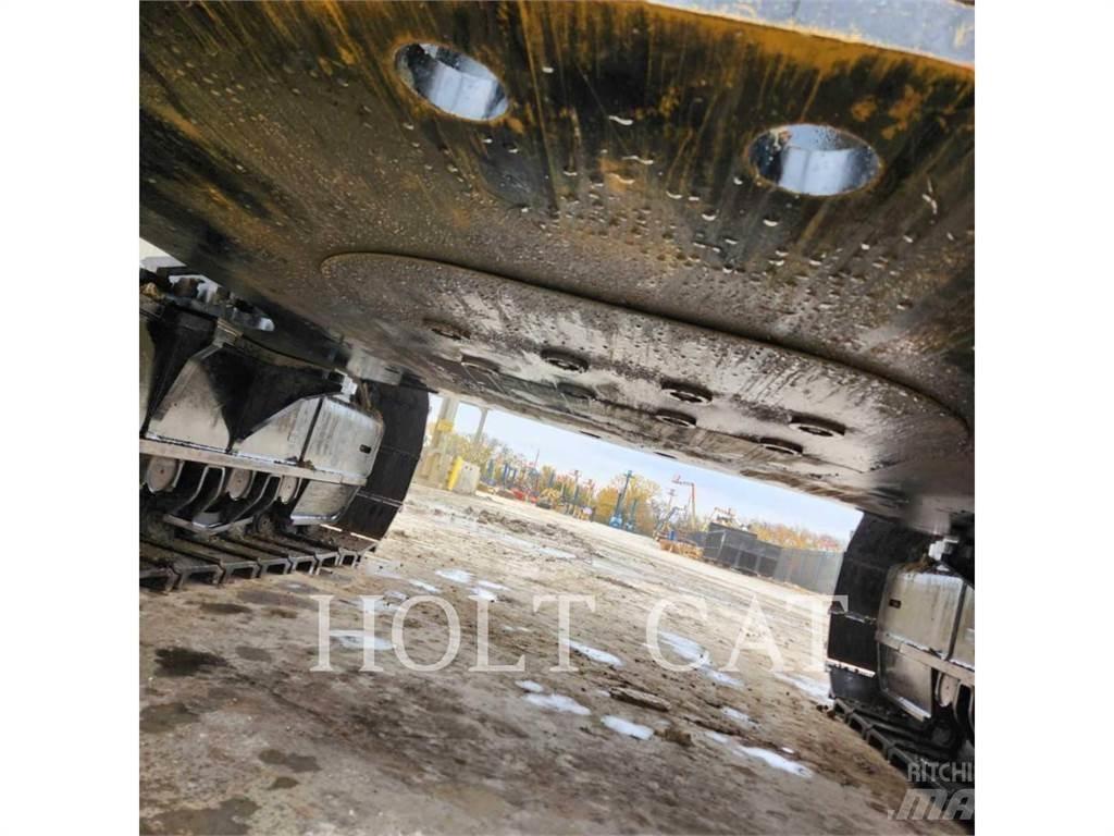 CAT 374 Lánctalpas kotrók