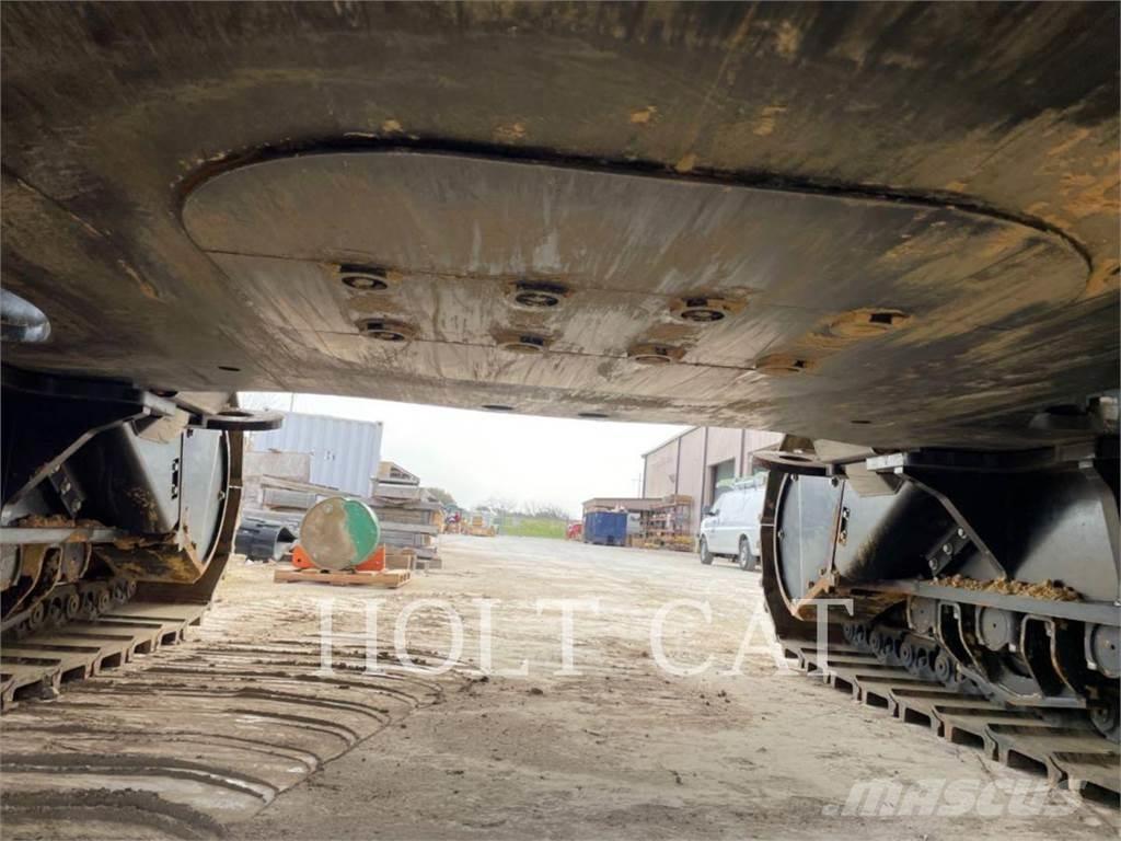 CAT 374 Lánctalpas kotrók