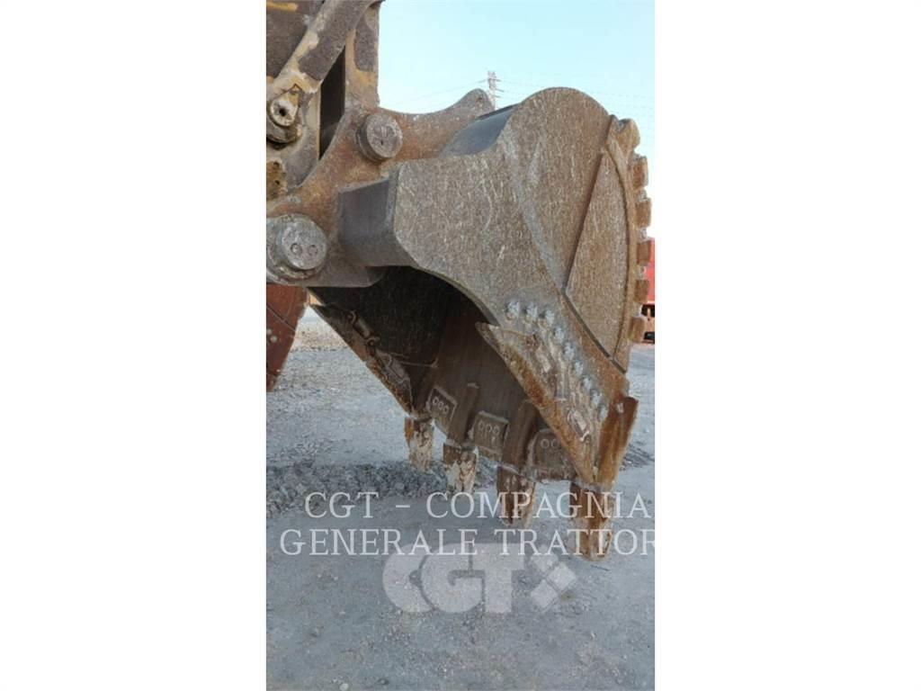 CAT 390F Lánctalpas kotrók