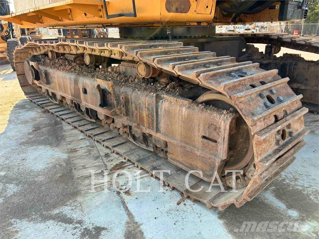 CAT 390FL Lánctalpas kotrók