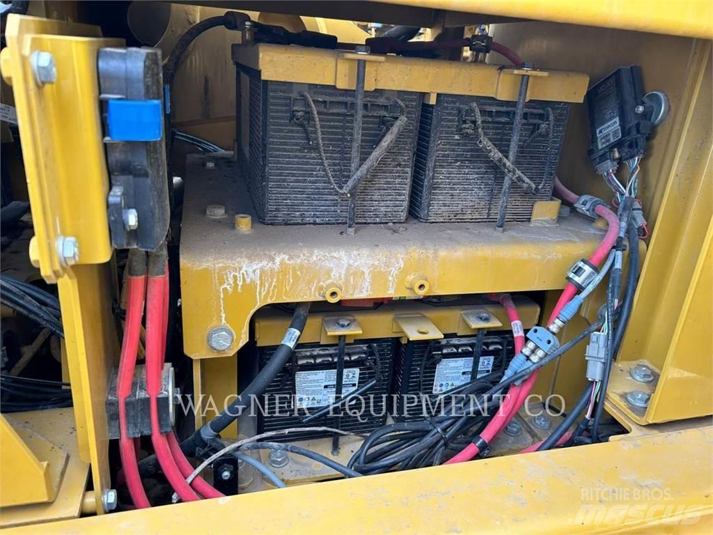 CAT 395 Lánctalpas kotrók