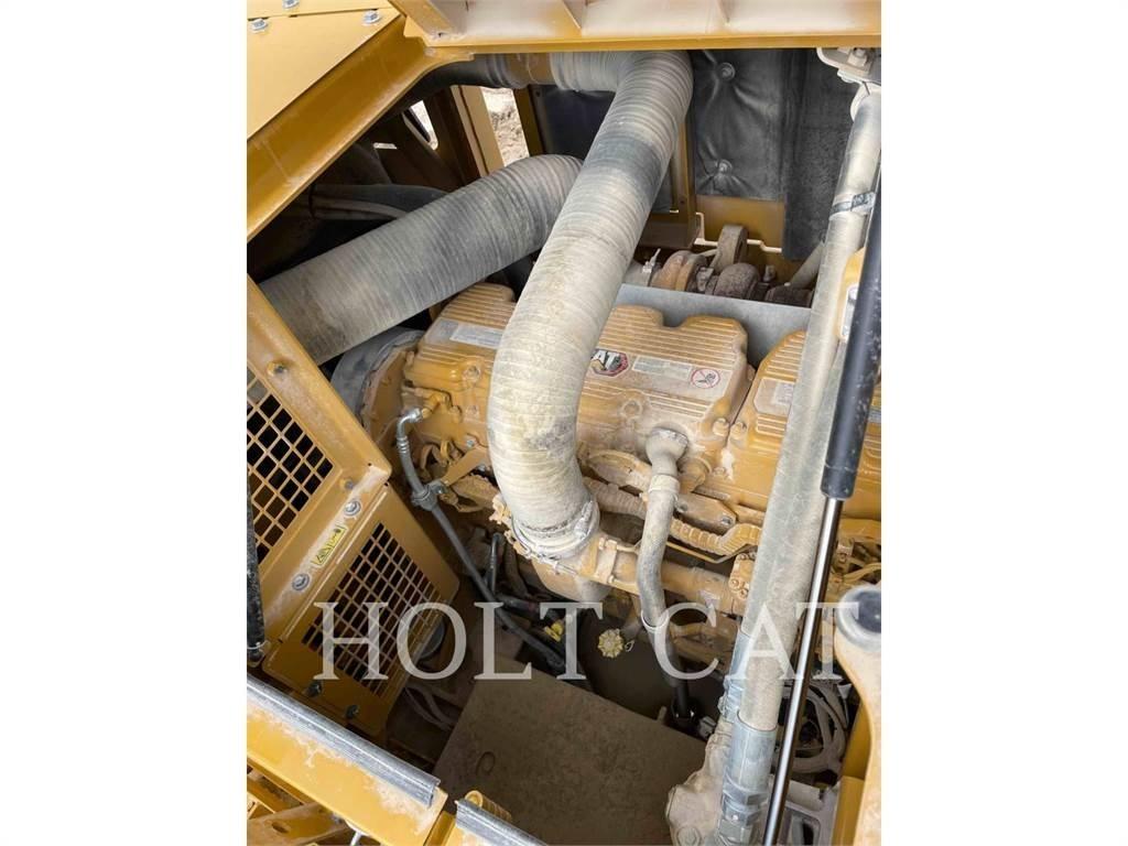 CAT 395 Lánctalpas kotrók