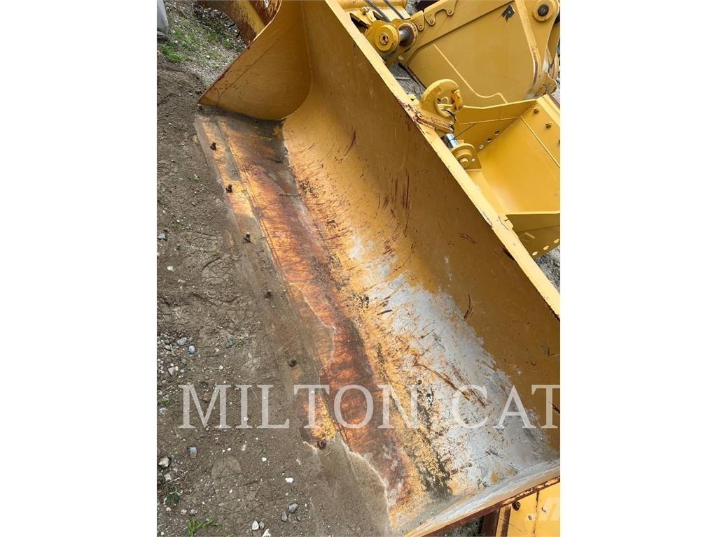 CAT 415F Kanalak