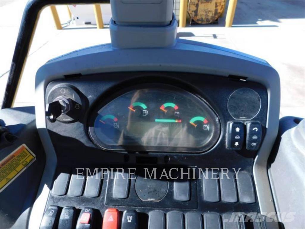 CAT 415F2 IL Gumikerekes homlokrakodók