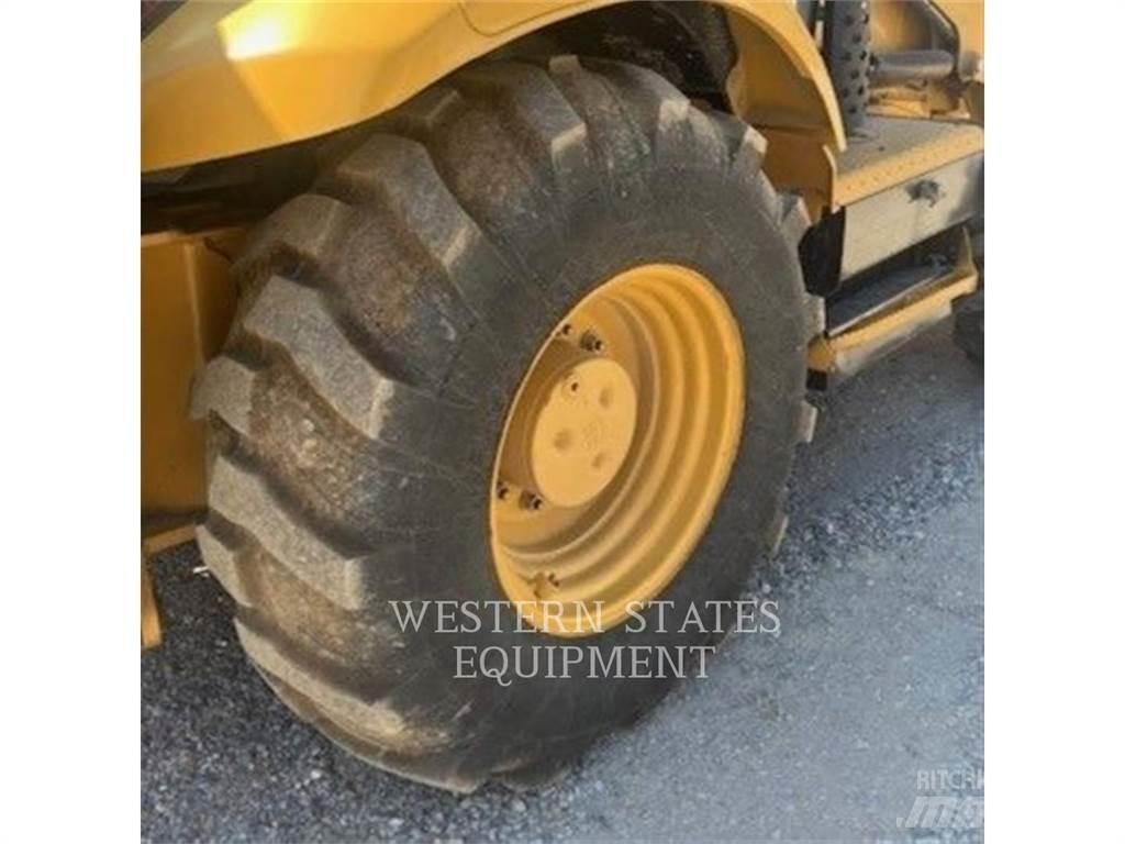 CAT 420F Kotrórakodók
