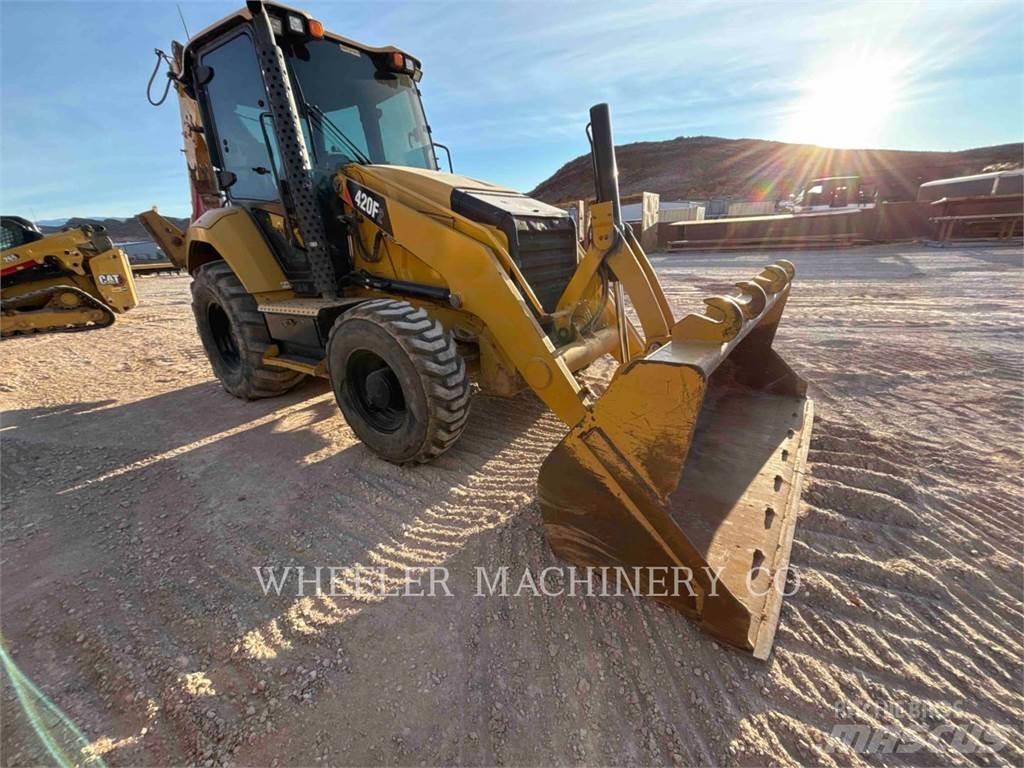 CAT 420F2 Kotrórakodók