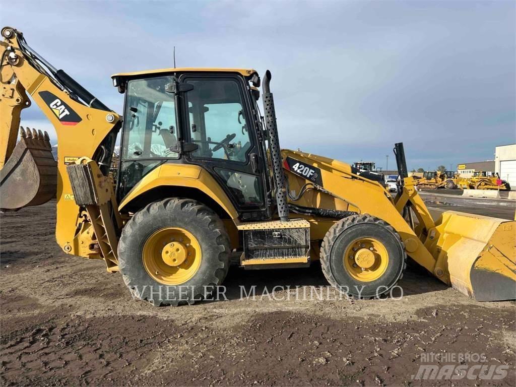 CAT 420F2 Kotrórakodók