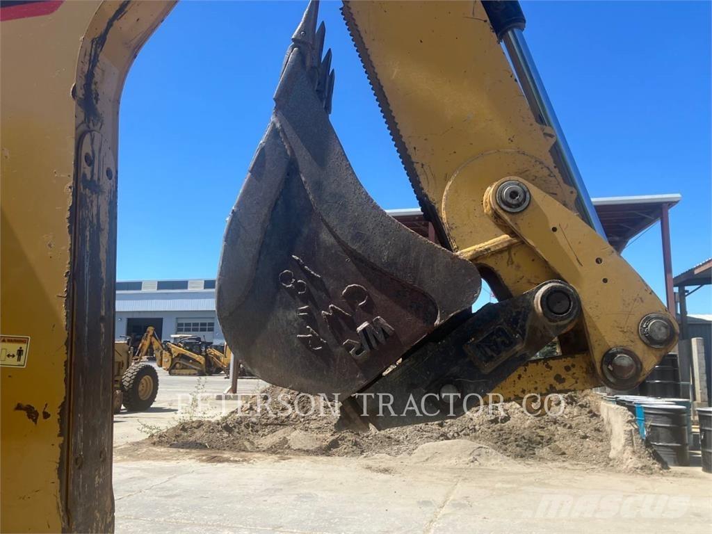 CAT 420F2 Kotrórakodók