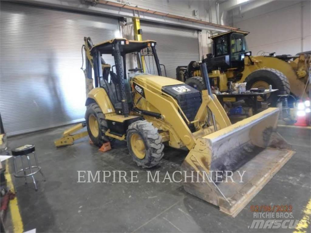 CAT 420F2 4EO Kotrórakodók